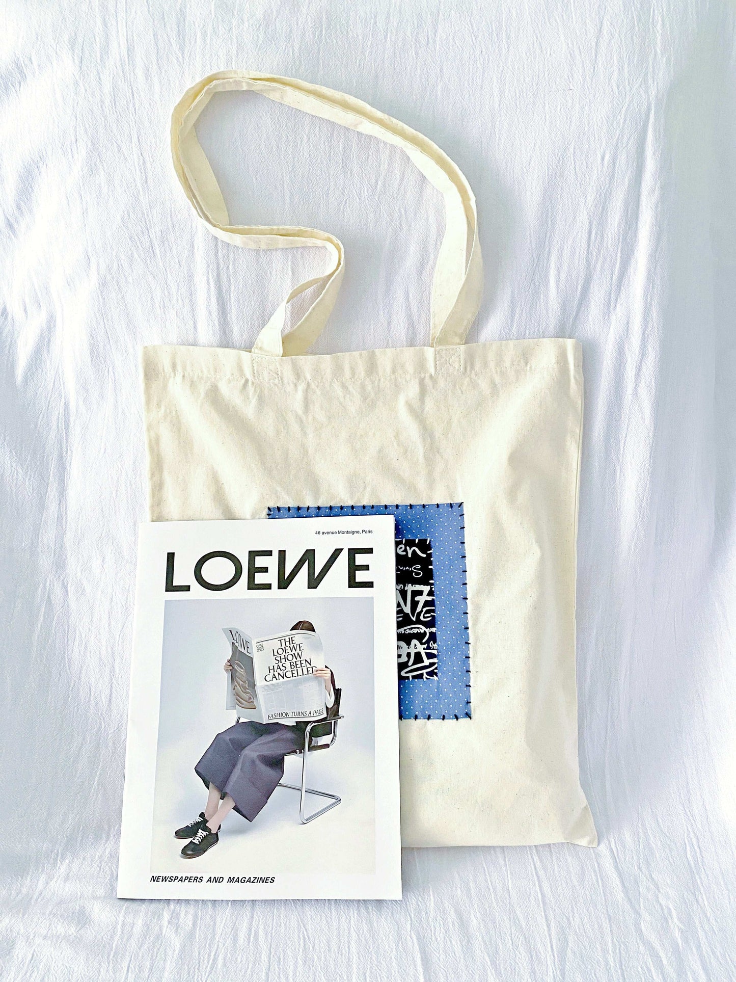 city-to-beach shoulder tote with roomy interior and soft fabric