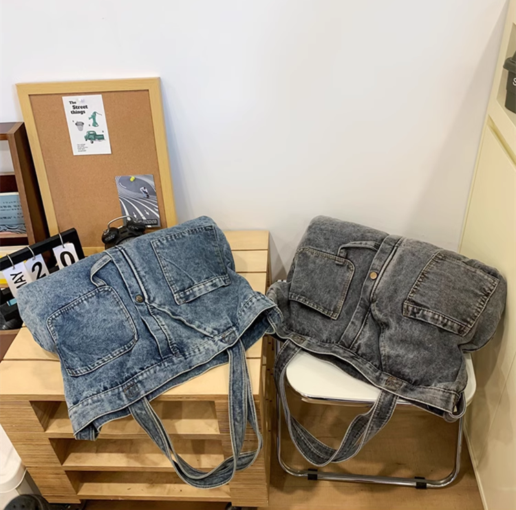 Sustainable Denim Bag for DIY Projects