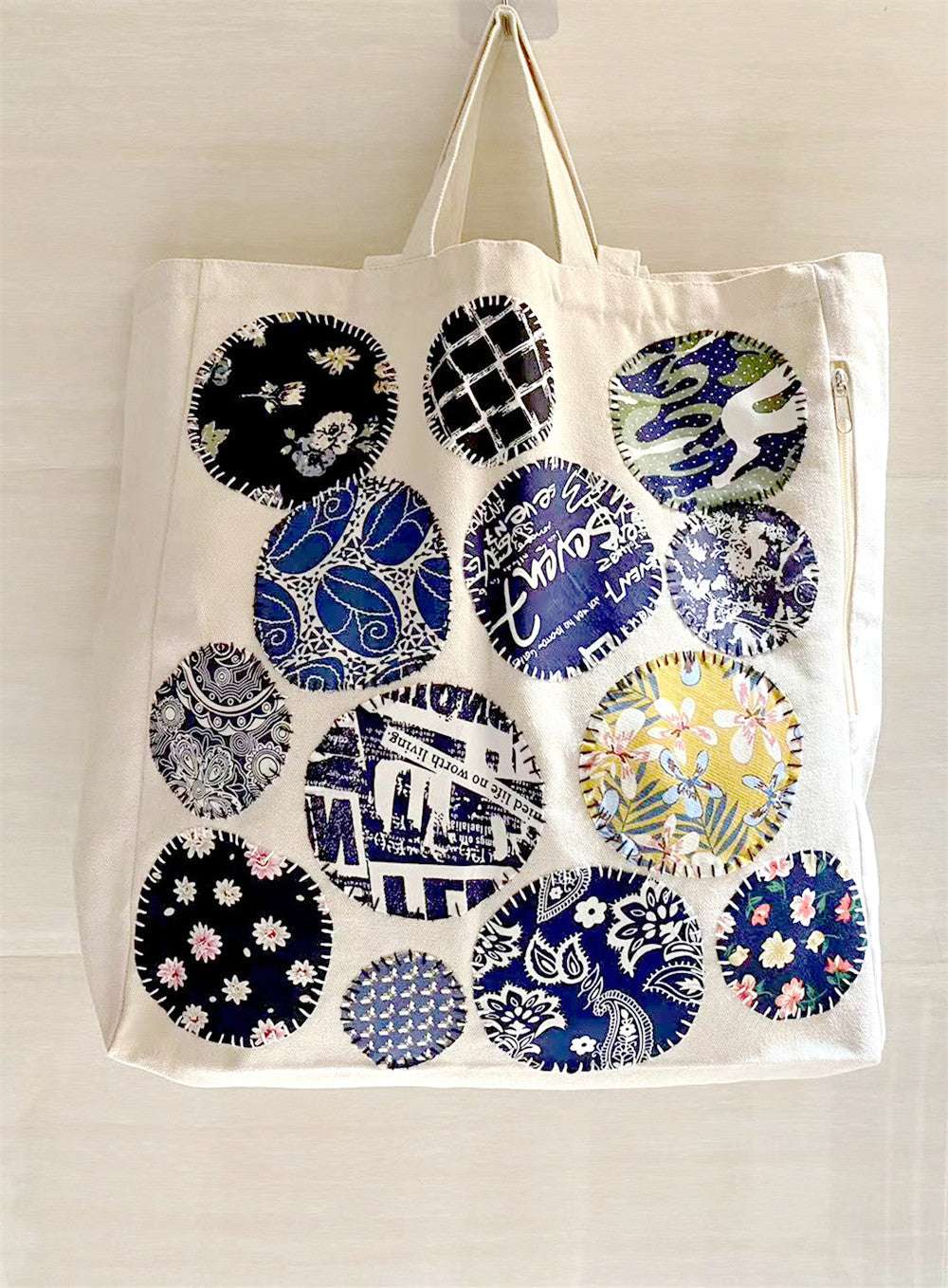 trendy tote bags for spring and summer