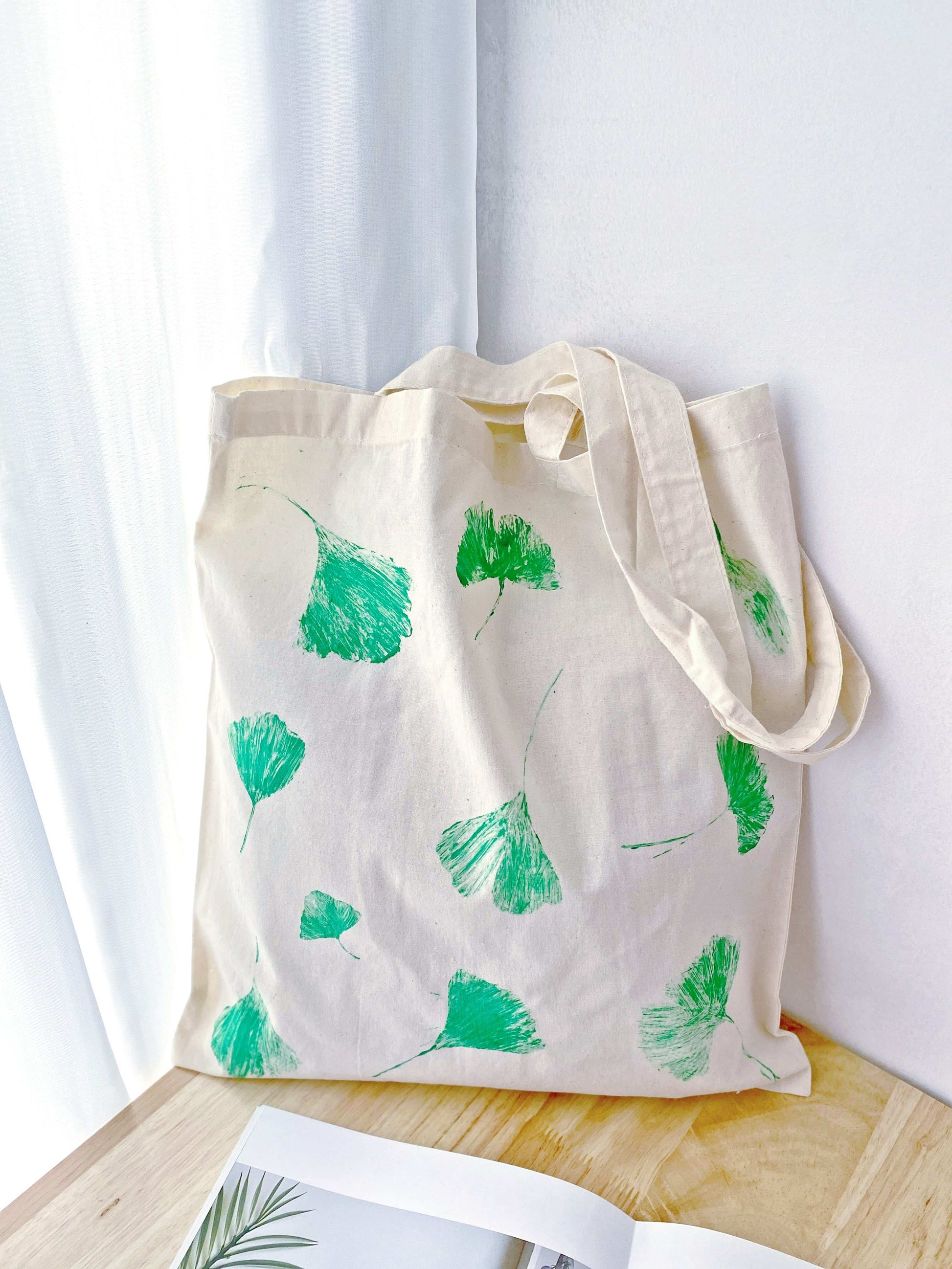 natural cotton tote for weekend coffee trips