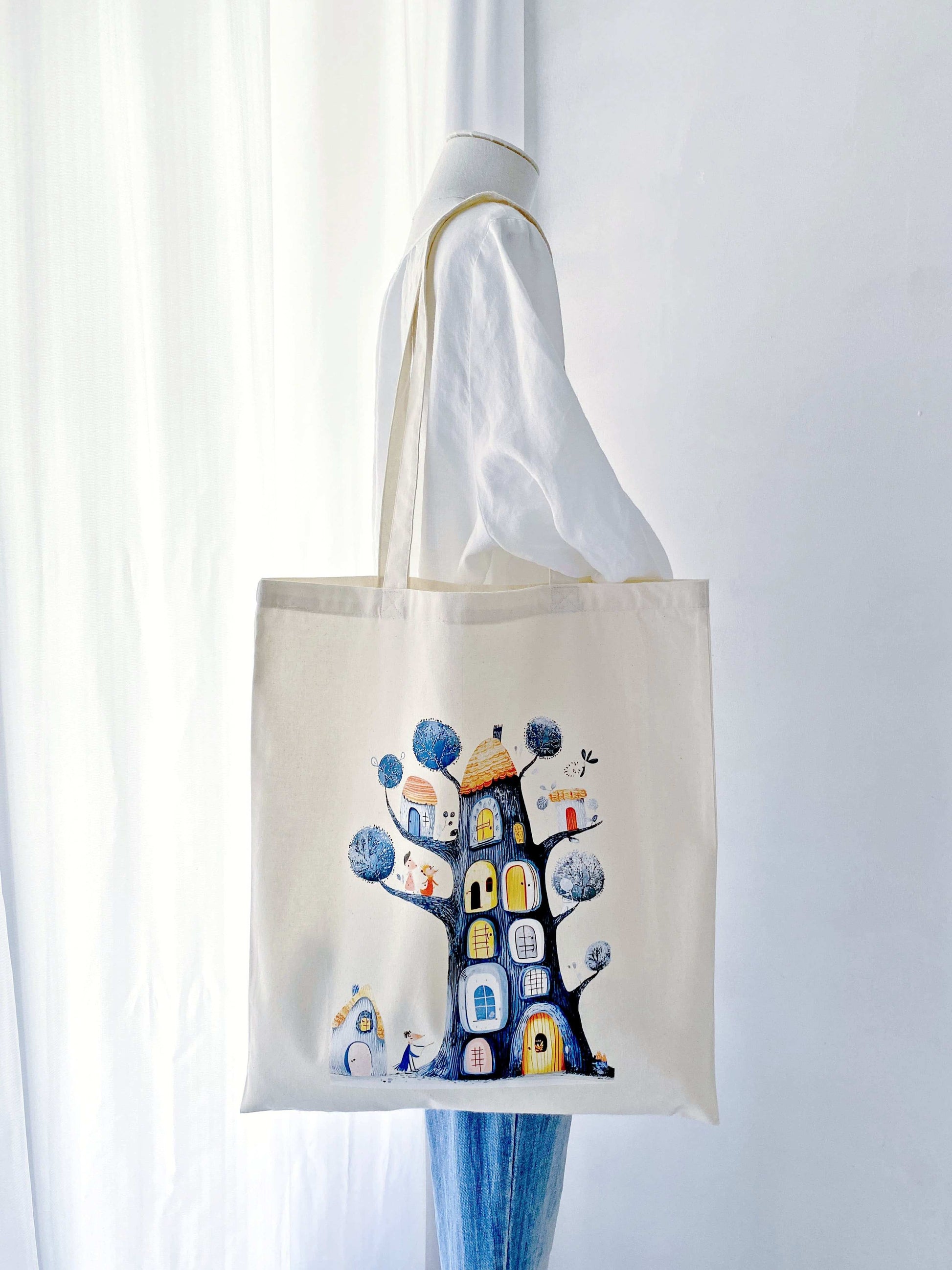 Eco-friendly cotton tote bag made from natural materials, perfect for slow living weekends.