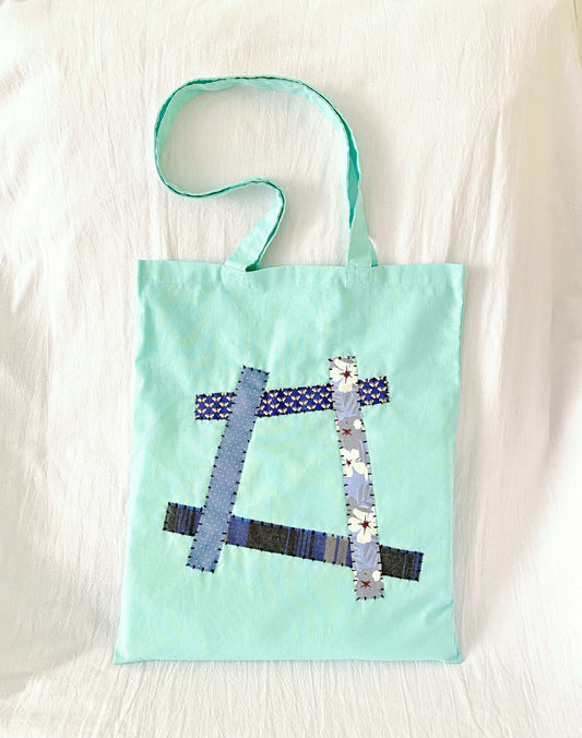 sustainable fashion tote for creative women on the go