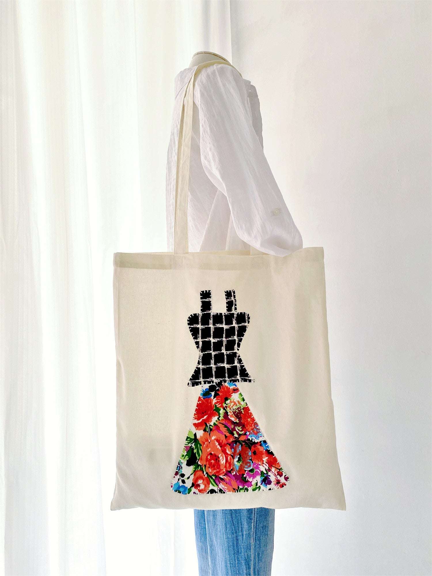 Women's tote birthday surprise