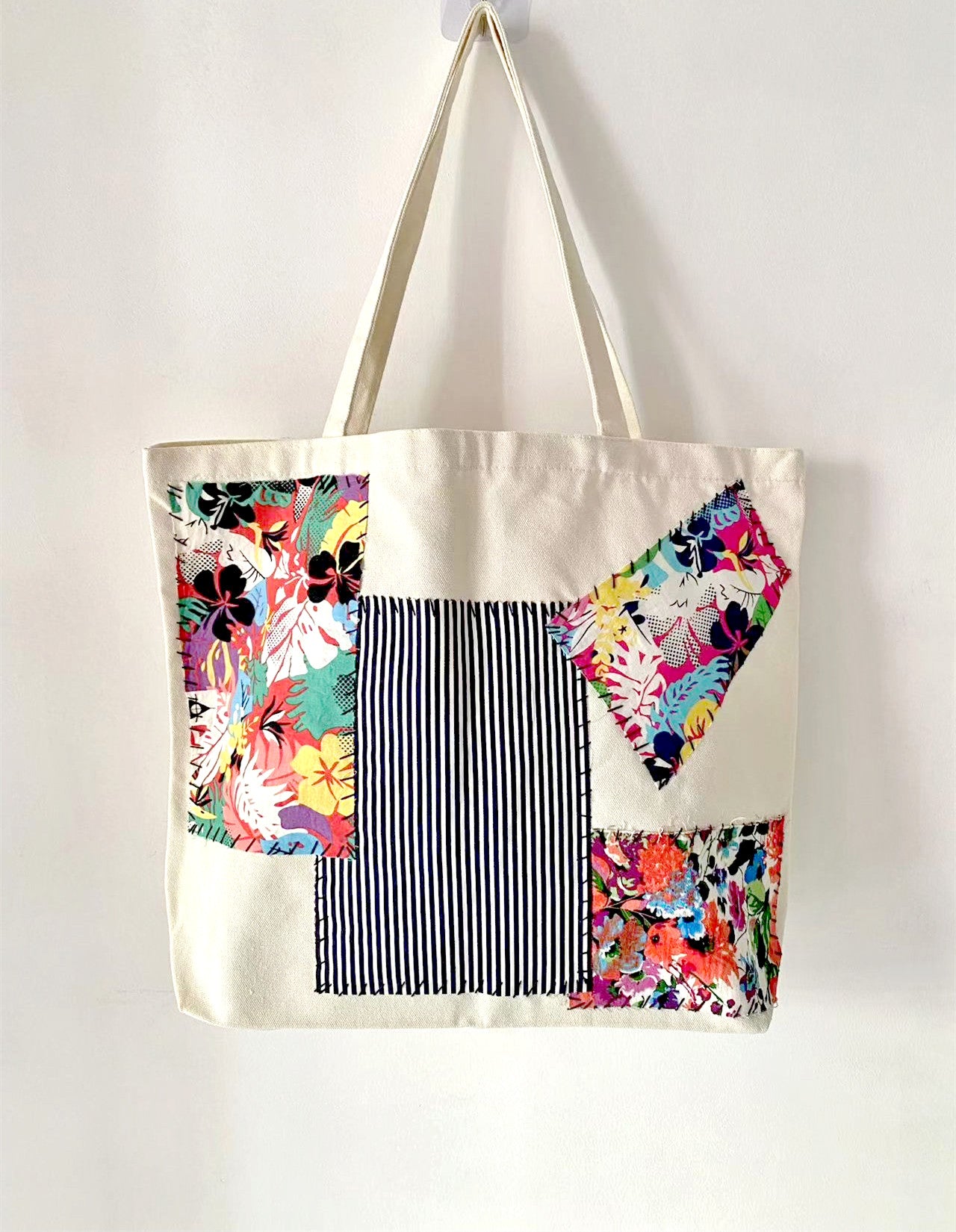 Hand-Sewn DIY Patchwork Canvas Tote Bag for Shopping and Casual Use