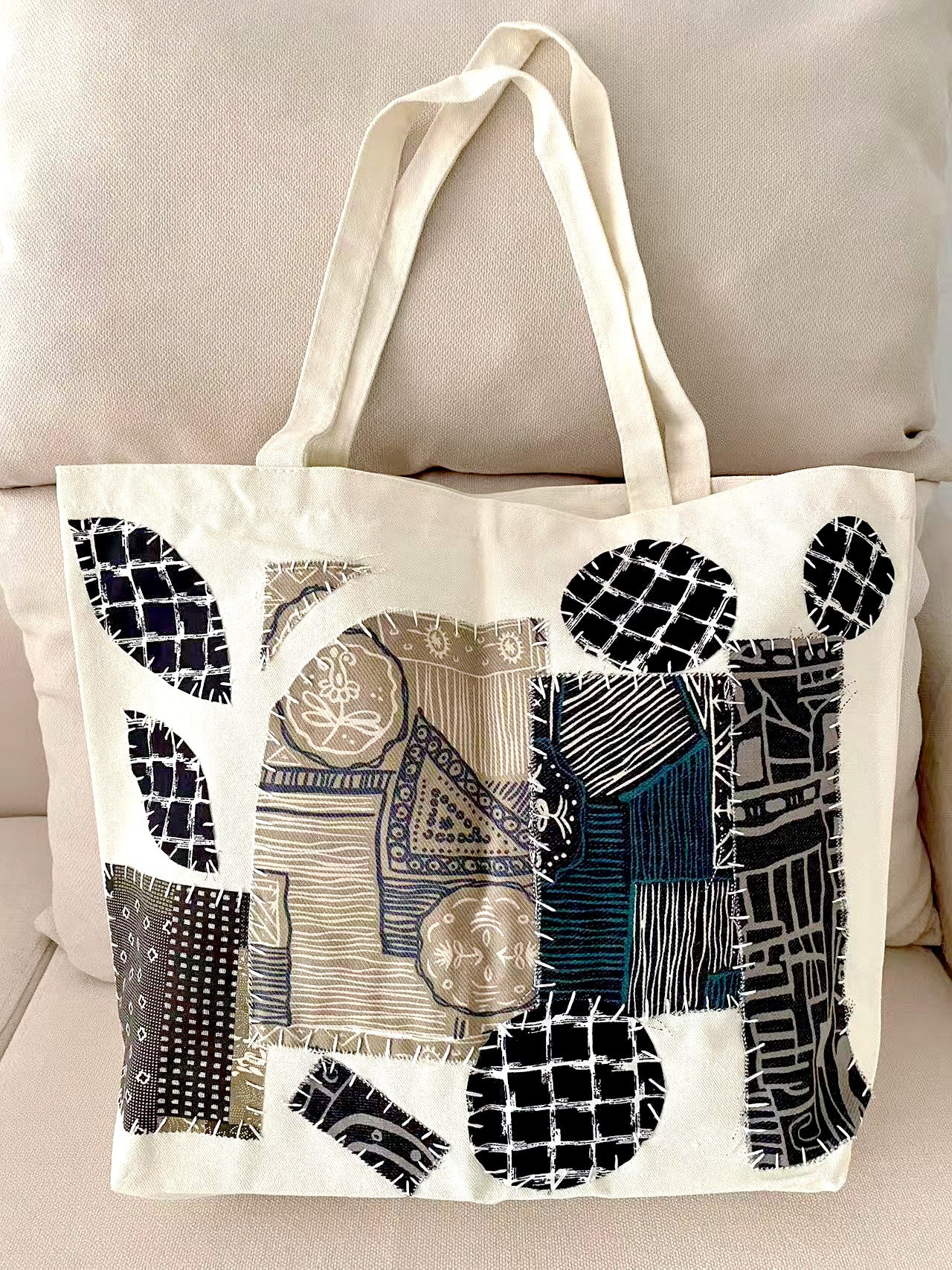 Unique Handmade Canvas Tote Bag For Street Shopping And Travel