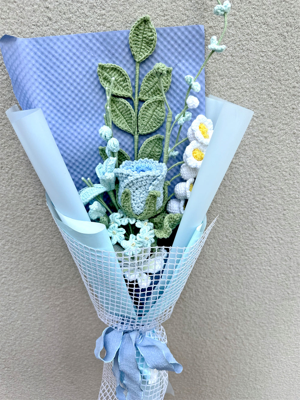 Delicate Crochet Flower Bouquet Gifts for Loved Ones