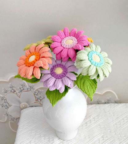 Vintage-inspired Crocheted Bouquet Flowers