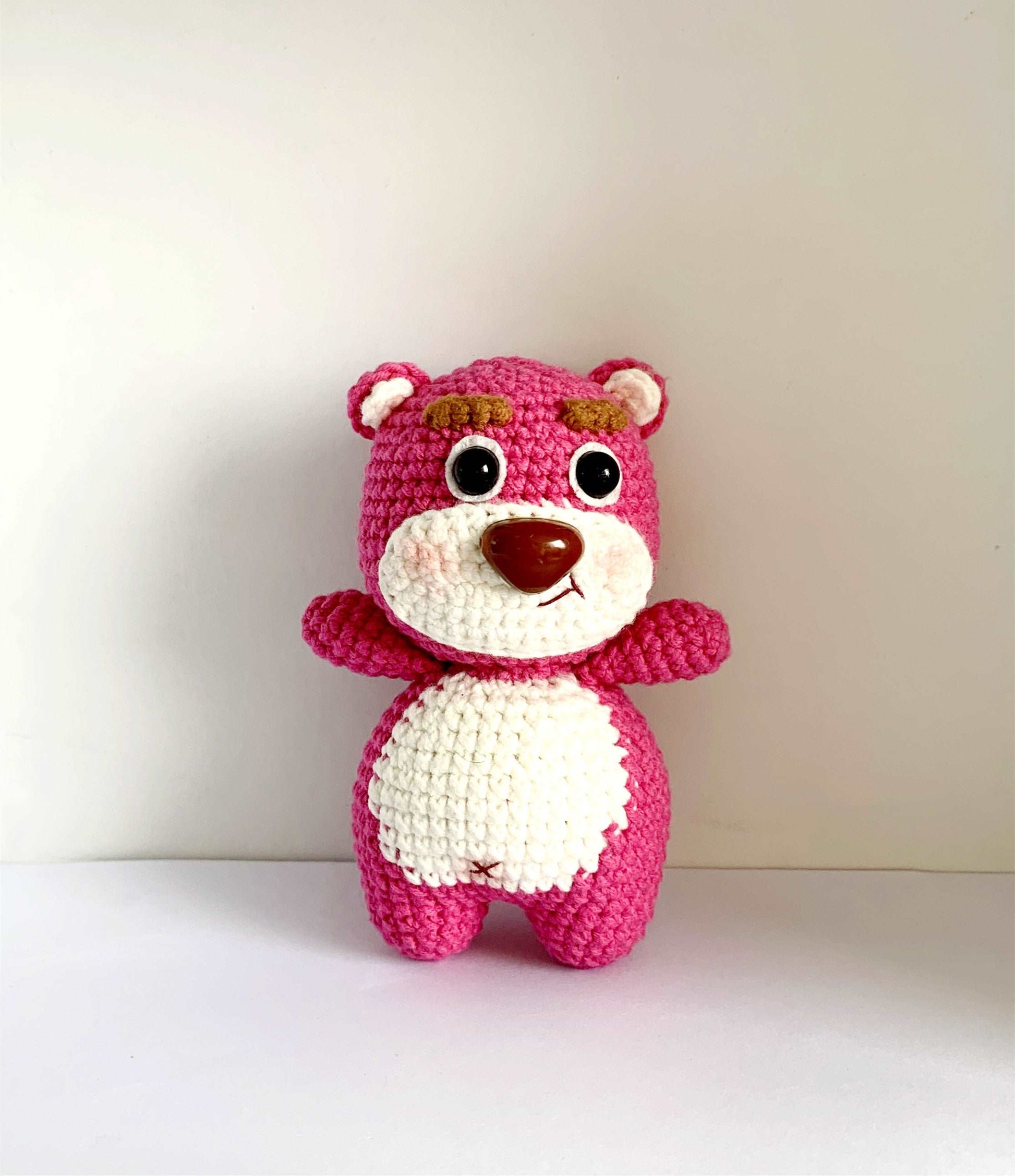Handcrafted Teddy Bear Doll for Home Decoration