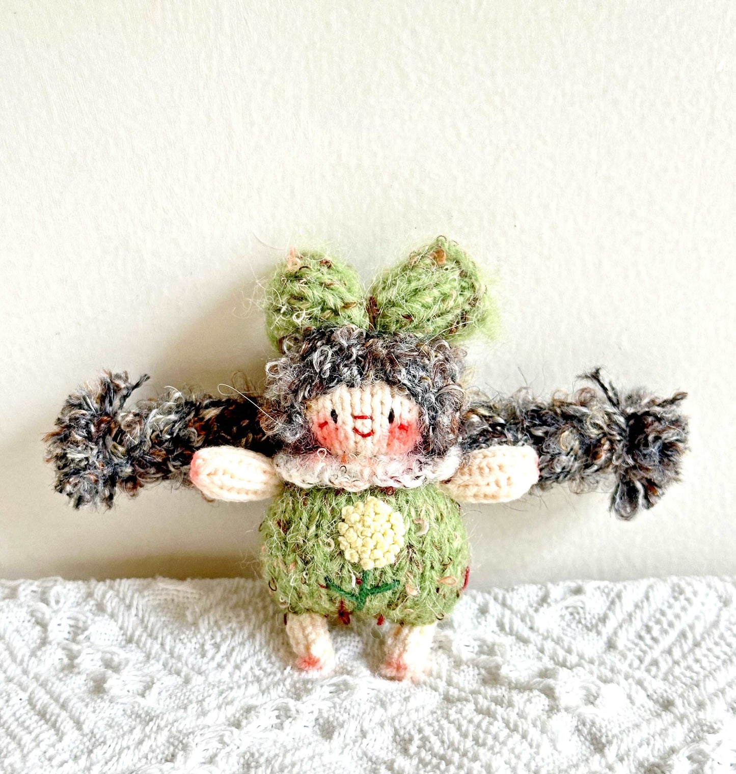 Charming Crochet Girl Doll Figurine for Presentations