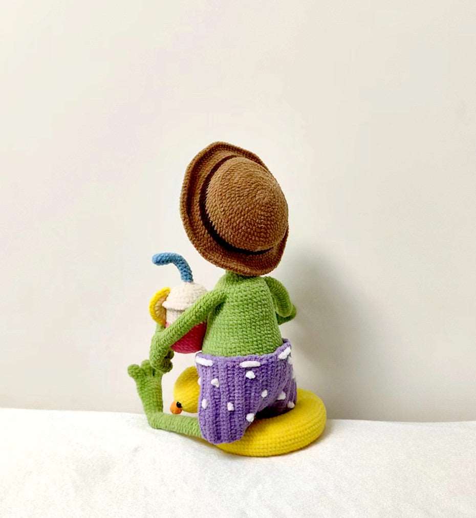 Cute Crochet Frog Doll Hanging Decor for Bedroom