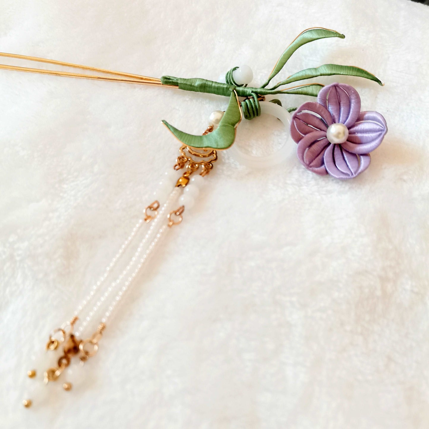 Crafted Hair Sticks Ideal for Creating Elegant and Sophisticated Hairstyles