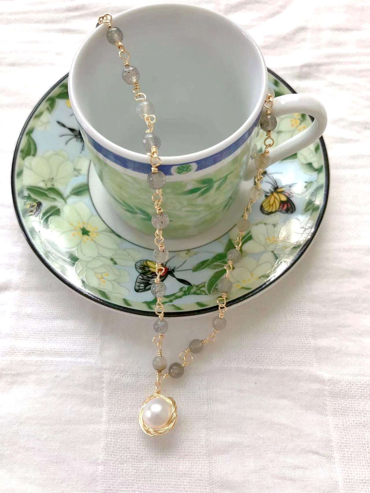 Handcrafted Pearl Necklace