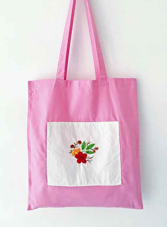 lightweight embroidered tote for weekend museum visits