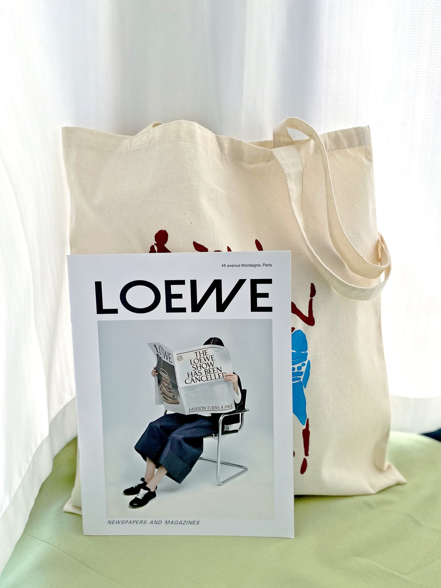 stylish everyday bag with egyptian pattern