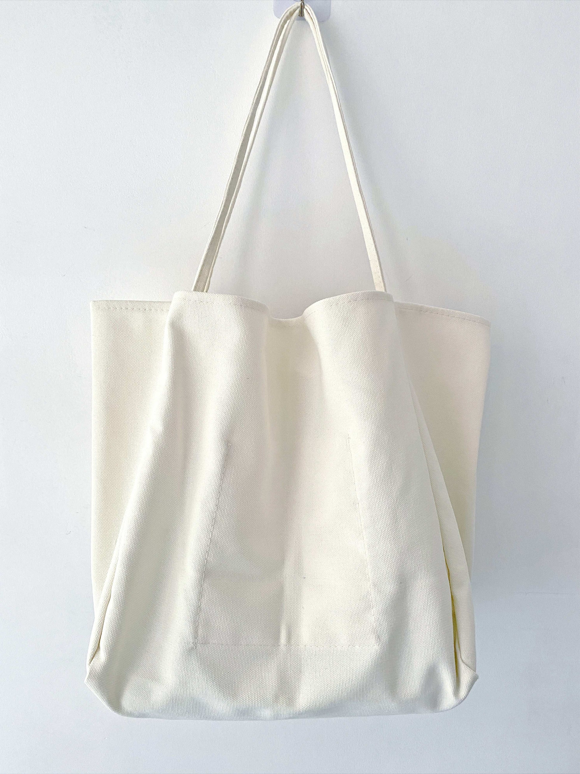 Durable patchwork-style canvas bag reflecting slow fashion values