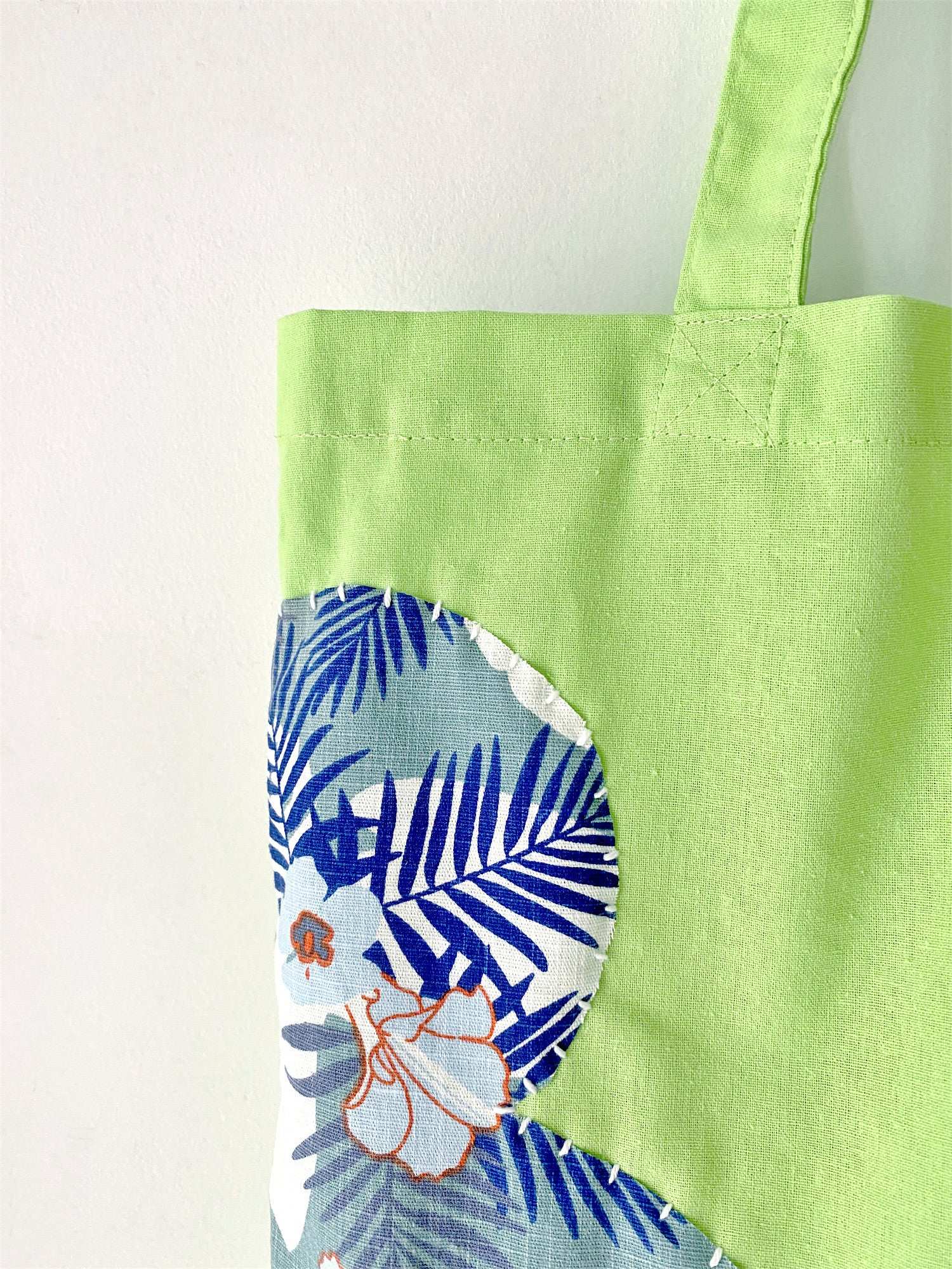 soft cotton shoulder tote inspired by a sunny Italian street café vibe