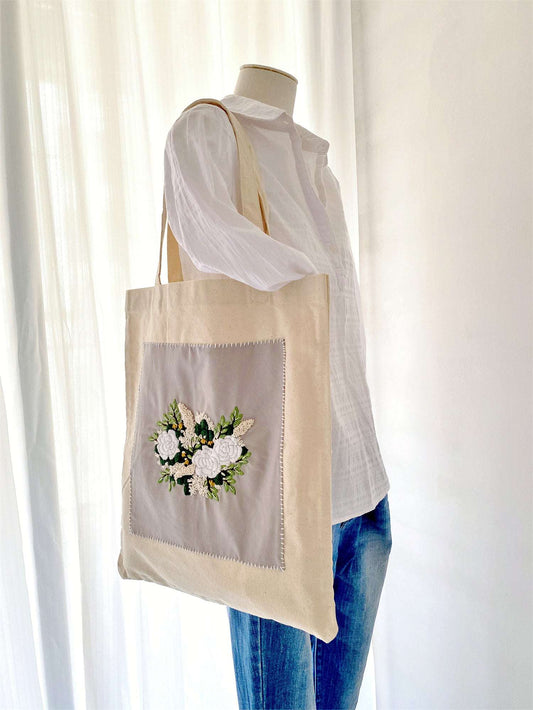 organic cotton shoulder bag with embroidered flowers
