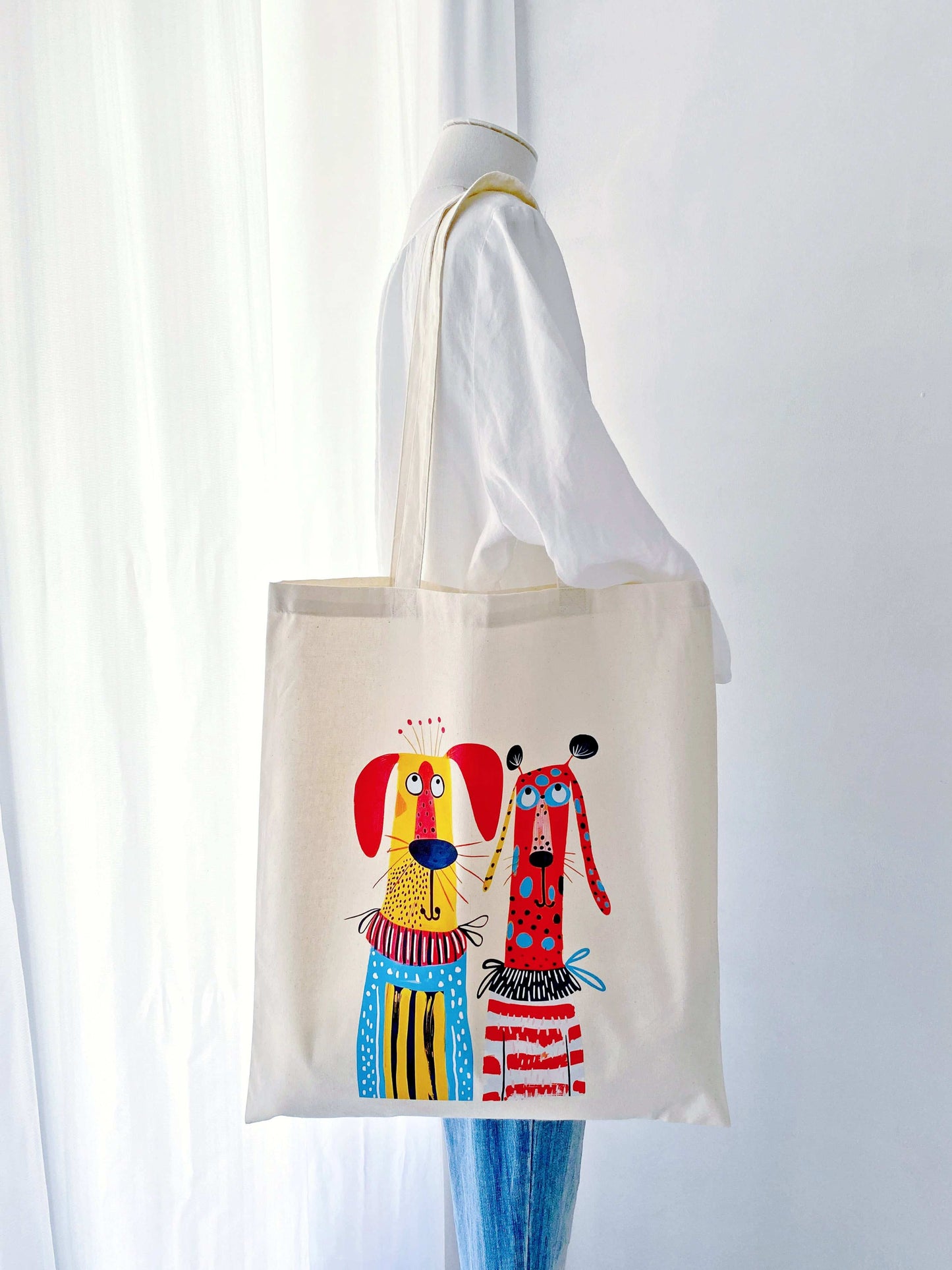 lightweight eco tote with playful puppy artwork