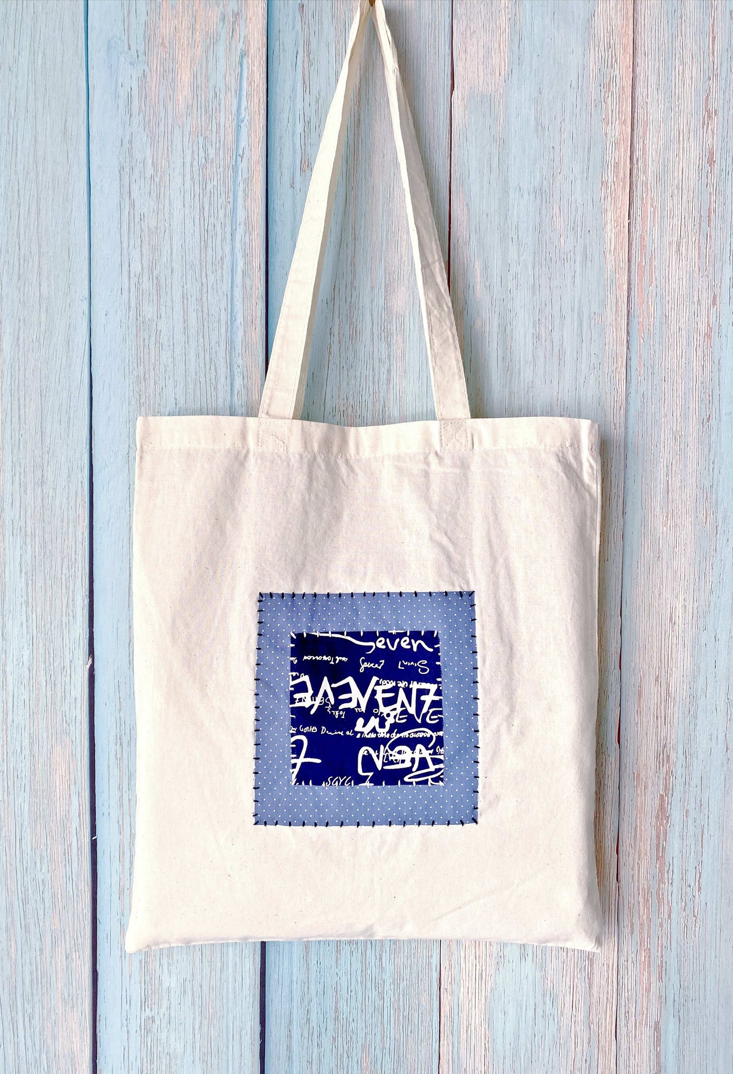 Natural cotton tote with lightweight texture and roomy interior