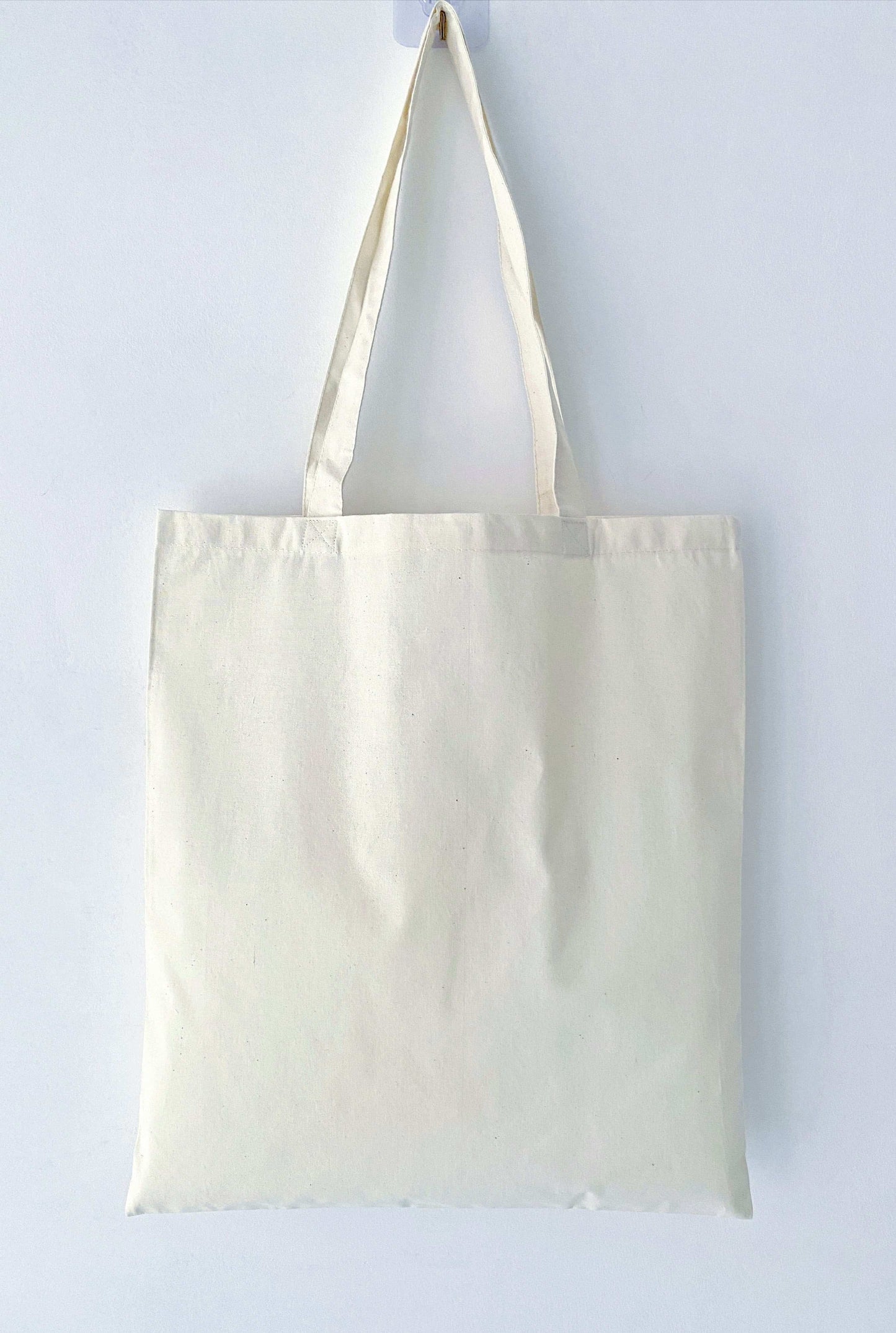 Relaxed eco bag crafted for slow living, creativity, and minimalism.