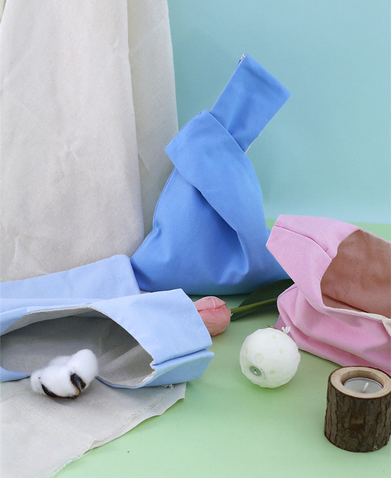 Sustainable fashion tote bag, ideal for weekend strolls or city walks