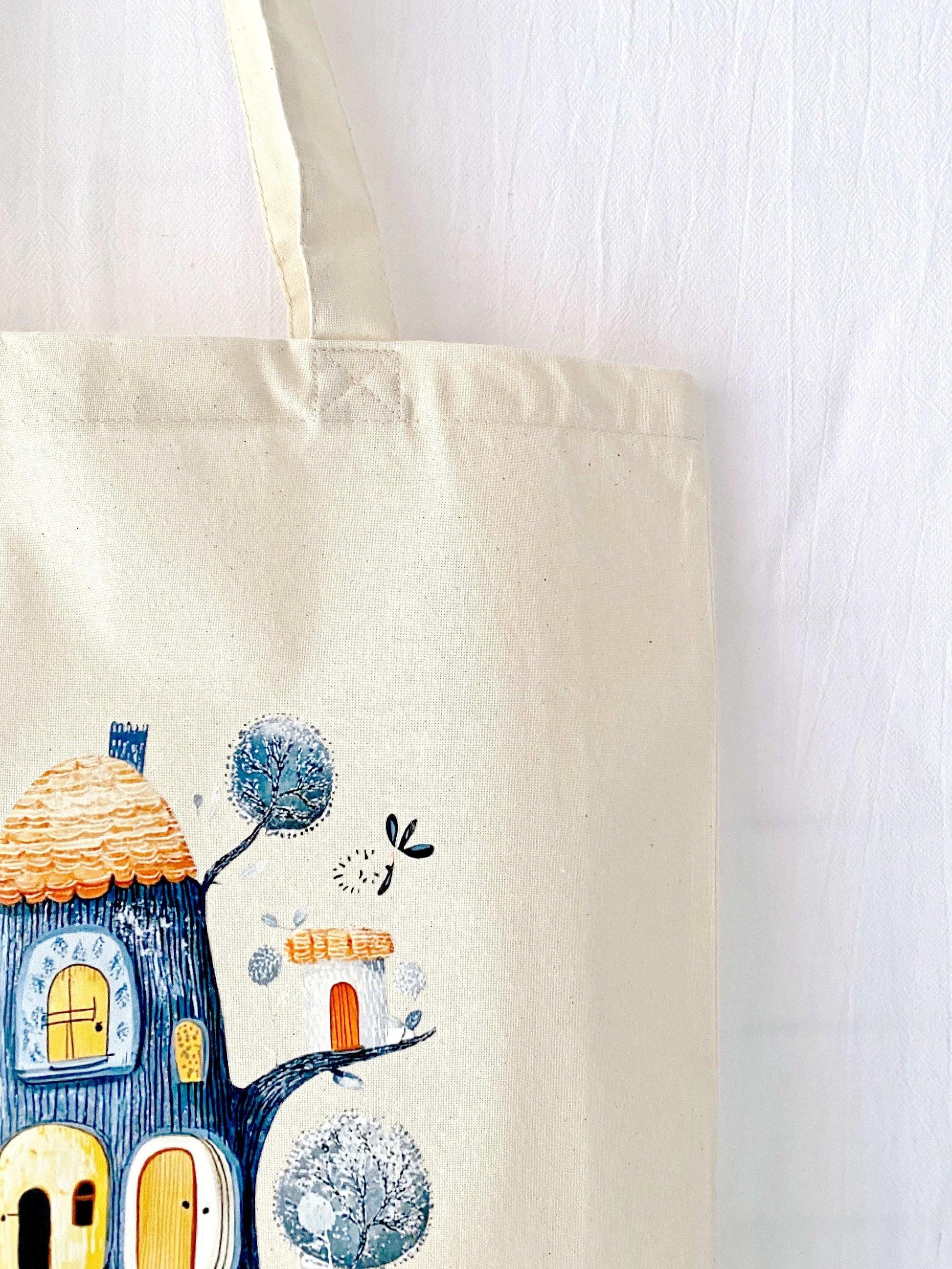 stylish spacious tote with sustainable design