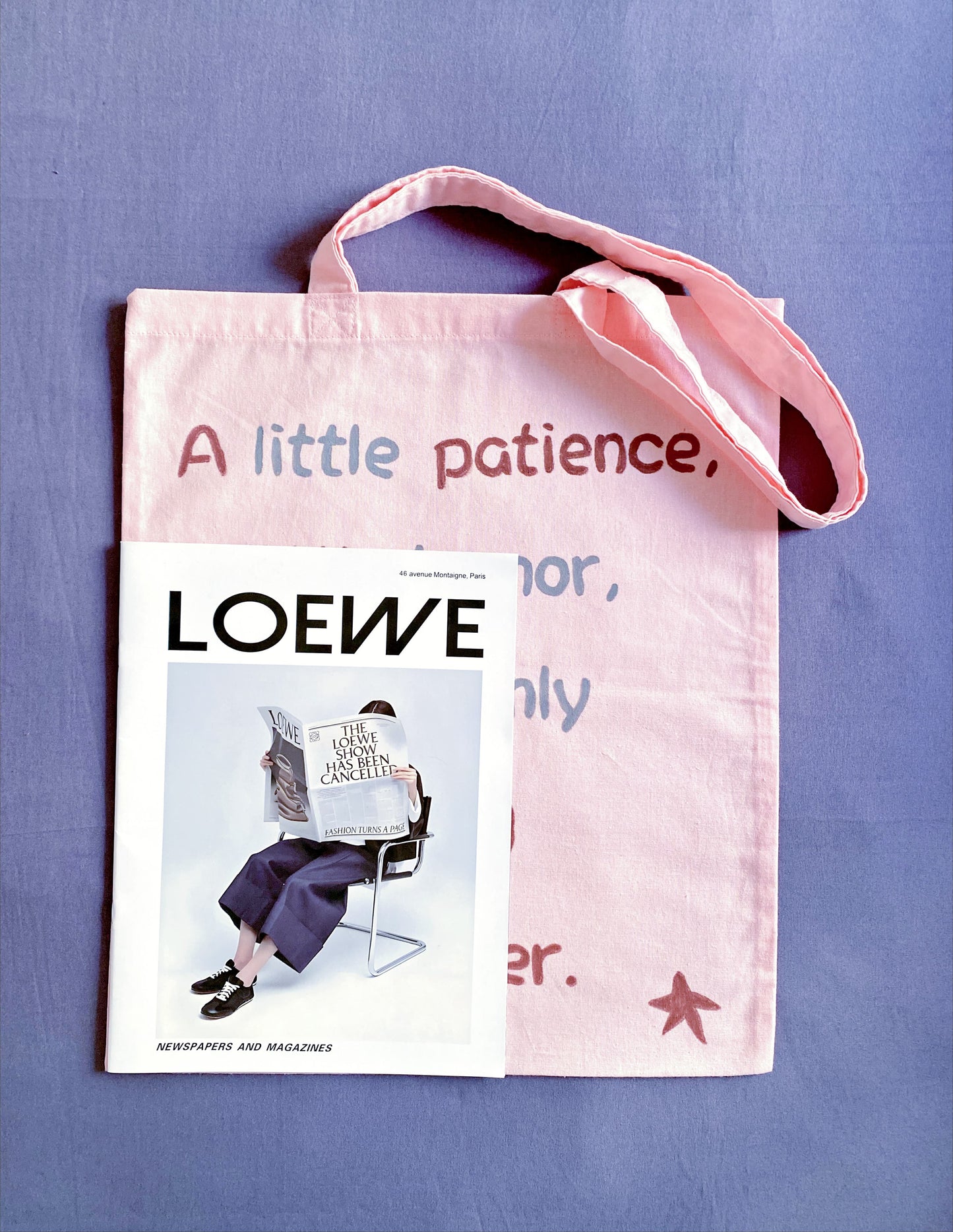 Durable soft-touch tote in pink, made for users who prefer natural and sustainable fabrics