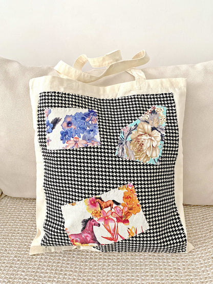 Reusable lightweight shopping bag with bohemian patchwork designs