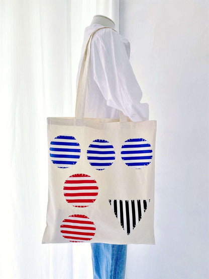 large-capacity cotton canvas tote perfect for market trips or travel days
