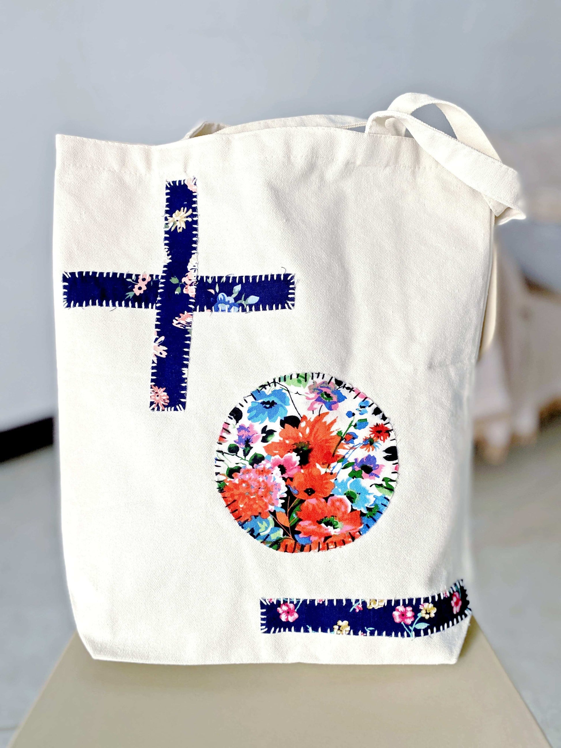 versatile handbag for office, shopping, and leisure